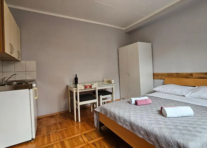 Studio A - Cozy Place For Two